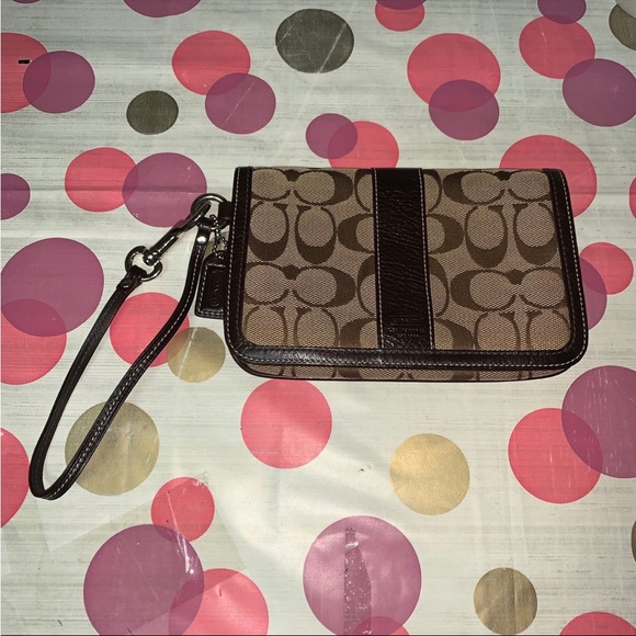 Coach - Brown Monogram Wristlet Wallet w/ Leather Trim - Picture 3 of 11